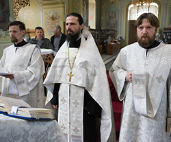 В храме совершено таинство Елеосвящения
