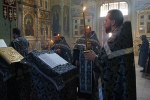 Вечернее богослужение с чинопоследованием Пассии