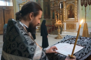 Вечернее богослужение с чинопоследованием Пассии
