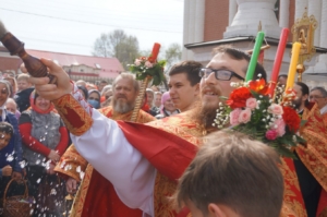 Светлое Христово Воскресение. Поздняя литургия и крестный ход