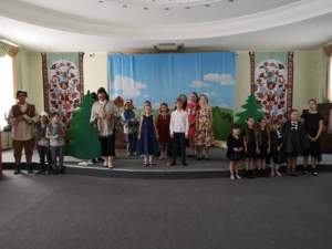 Воскресная школа подготовила концерт к празднику Пасхи и Жен-мироносиц