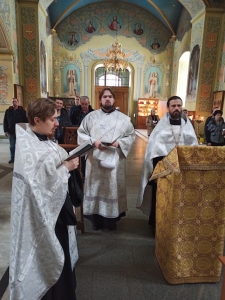 В Покровском соборе совершено таинство Елеосвящения (Соборования)