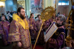 Богослужения в честь Торжества Православия возглавит митрополит Игнатий