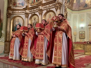 Светлое Христово Воскресение. Ночное богослужение