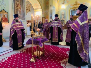 Канун Воздвижения Честного и Животворящего Креста Господня