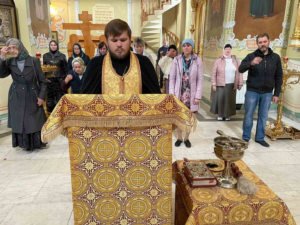 Каждый понедельник будет совершаться молебное пение о даровании мира