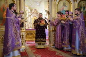 Архиерейское Богослужение