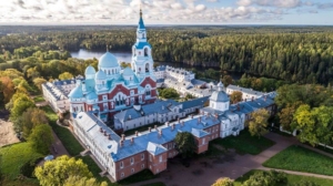 Поклоняться святыням с духовной пользой
