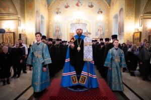 Митрополит Игнатий совершил всенощное бдение в Покровском соборе г. Саратова