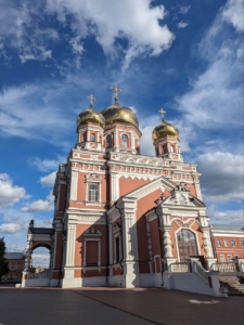 Требуются сотрудники в просфорню и ризницу нашего собора