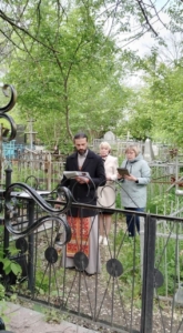 Панихида на Воскресенском кладбище