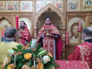 Престольный праздник в храме святителя Николая на Елшанском кладбище