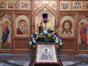 Всенощное бдение в храме святителя Николая Чудотворца на Елшанском кладбище