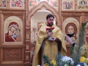 Престольный праздник в храме святителя Николая на Елшанском кладбище