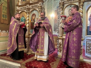 Ранняя Божественная литургия в Неделю первую Великого поста