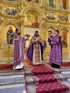Праздник Воздвижения Креста Господня