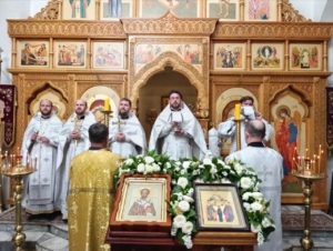 Престольный праздник в храме святителя Николая на Елшанском кладбище